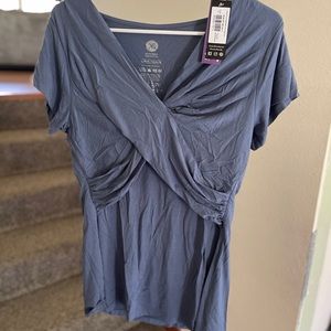 Kindred Bravely Davy Nursing and Maternity Pajama Top
